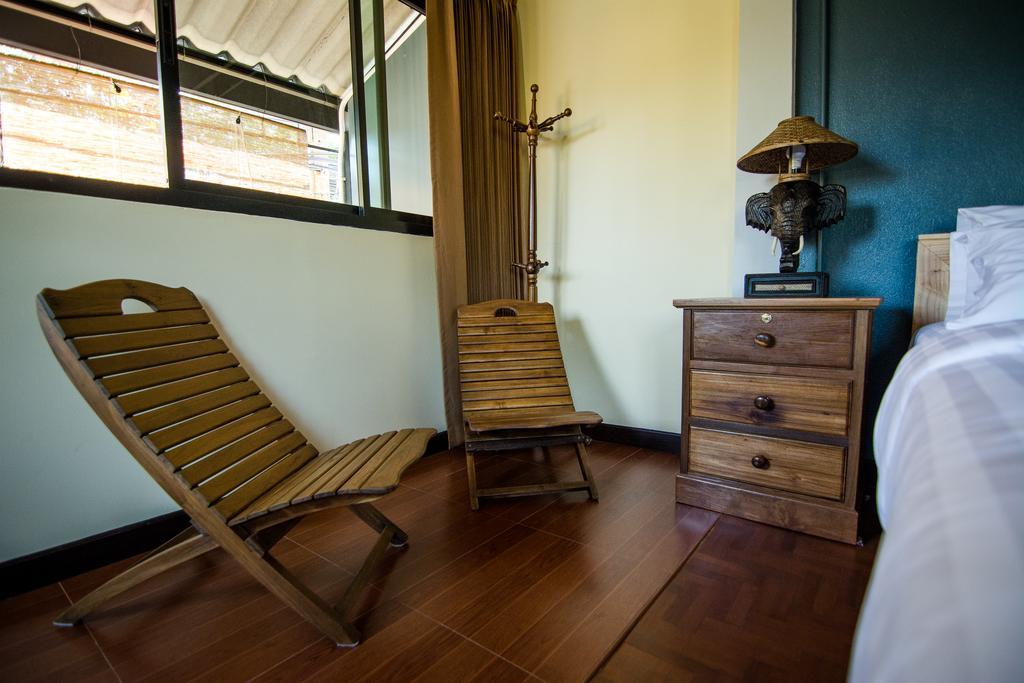 The Corner'S Unique House Villa Chiang Mai Bagian luar foto