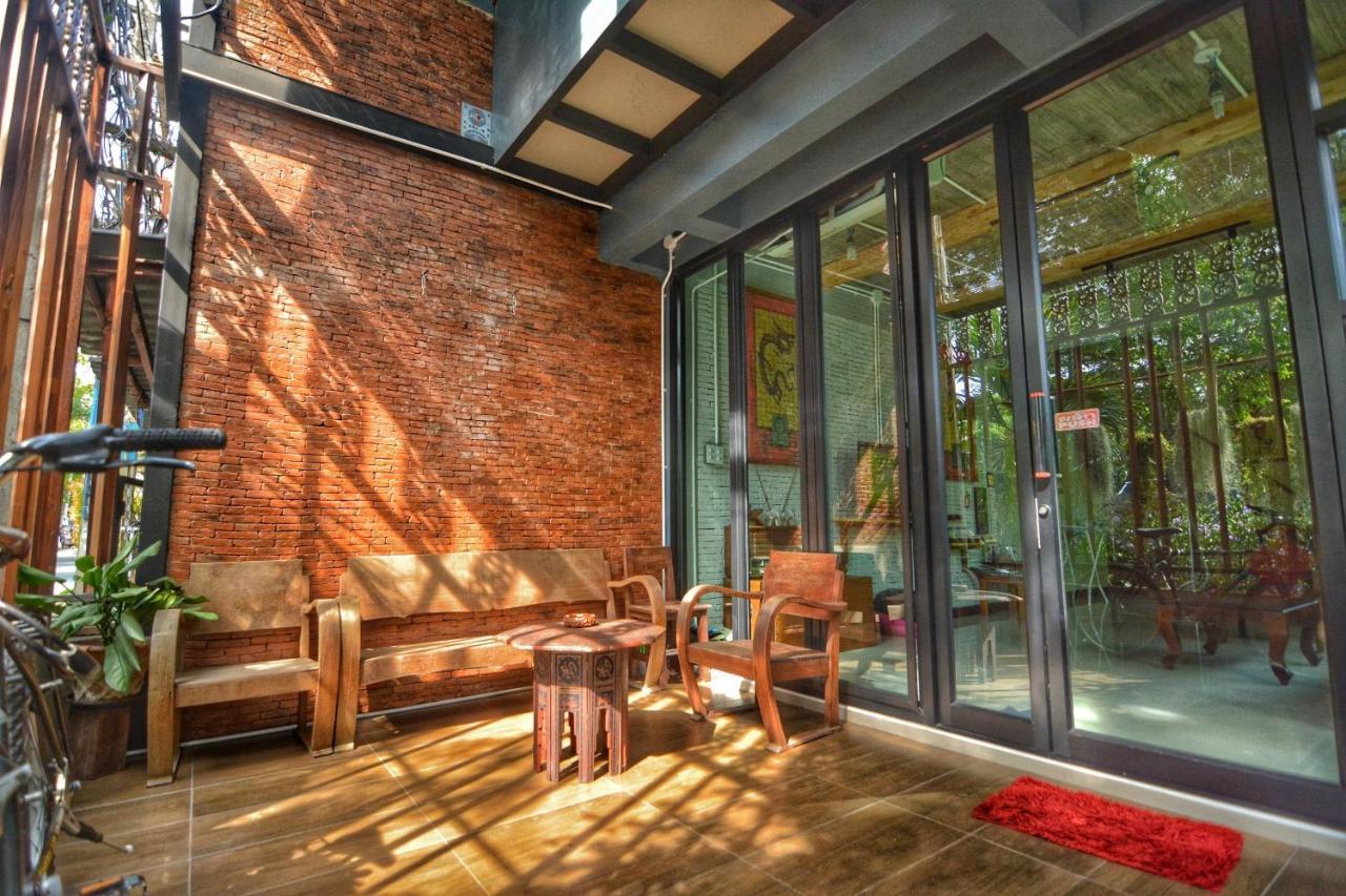 The Corner'S Unique House Villa Chiang Mai Bagian luar foto